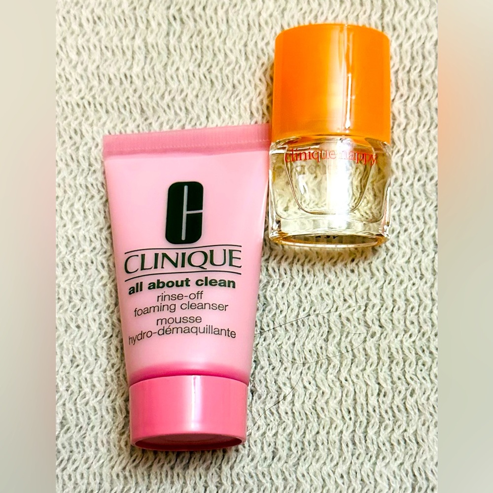 CLINIQUE 2 FOR 1. TRAVEL SIZE PRODUCTS.